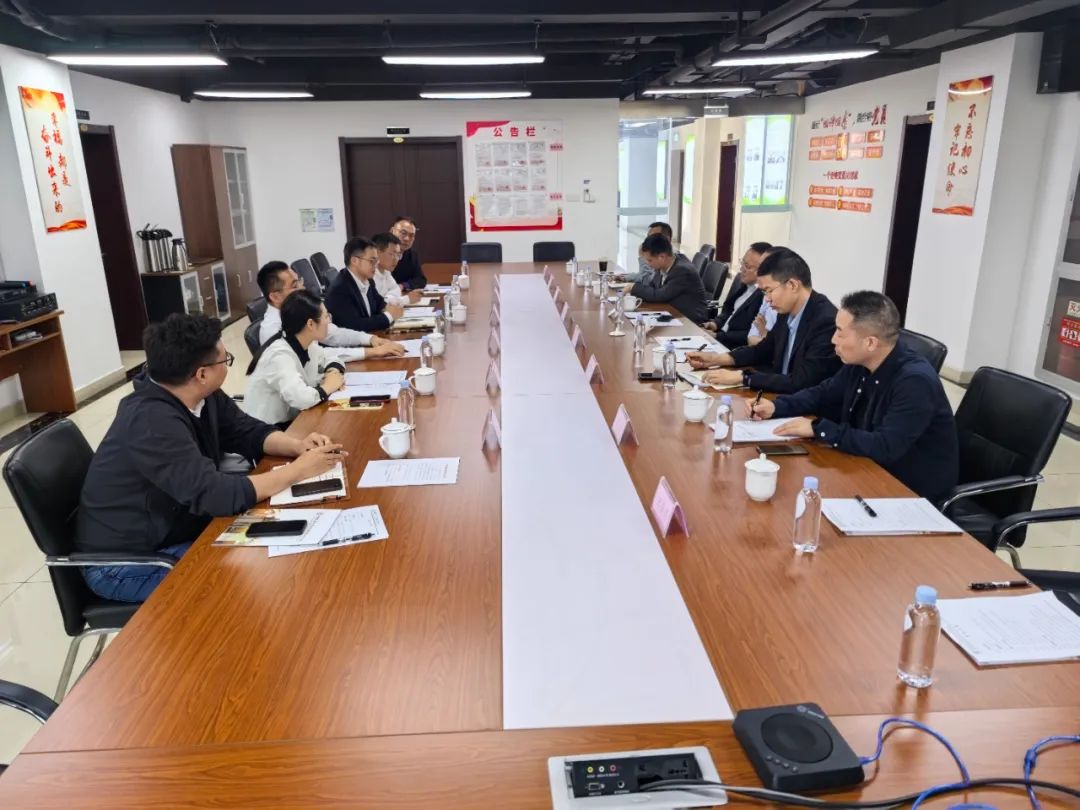 中建八局范新海院长一行来访韩博科技集团